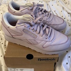 Lilac Reebok Classics